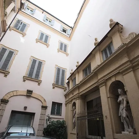 Italianflat - Via Adua Two Bedroom Old Town *