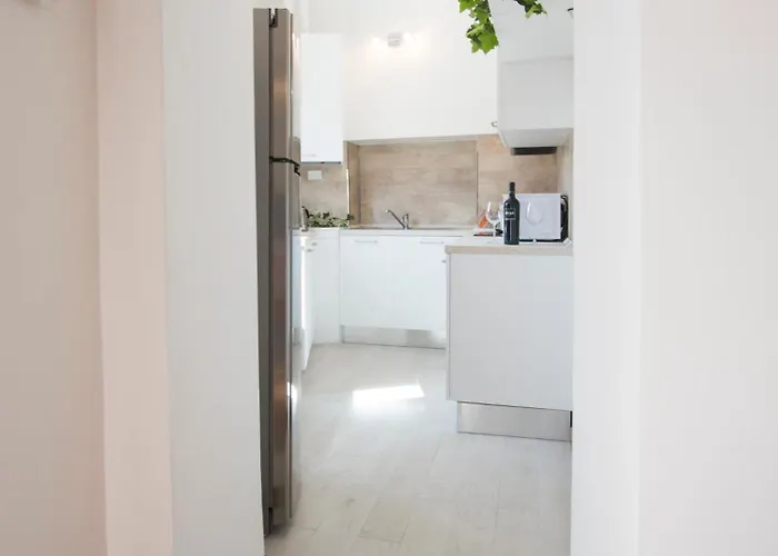 Italianflat - Via Adua Two Bedroom Old Town